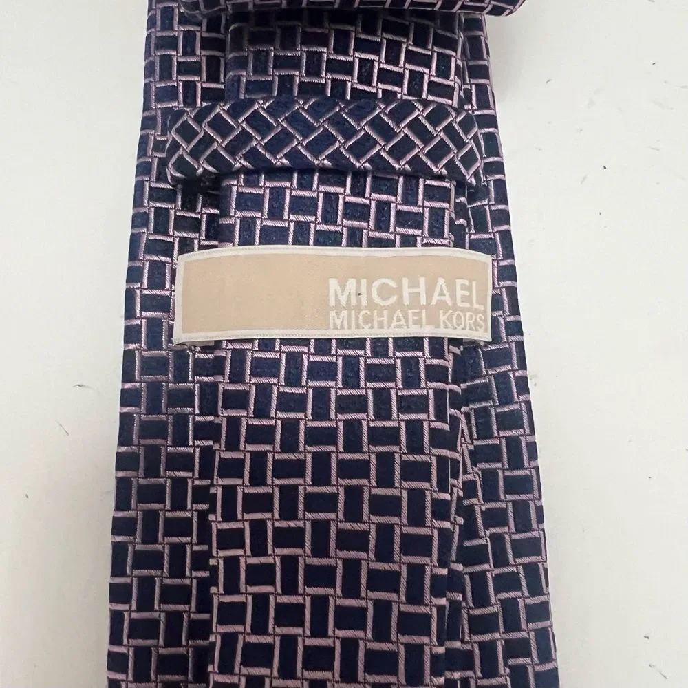 Michael Kors 100% Silk Embroidered Designer‎ Tie Blue Pink Checkered Necktie
